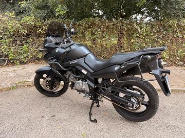 Suzuki DL  V STROM 650 cc