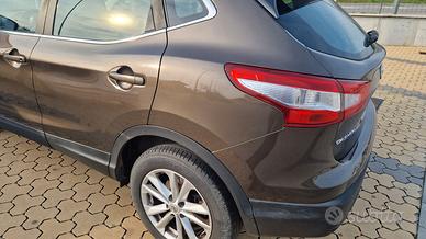 Nissan qashqai 2016  16. 4w