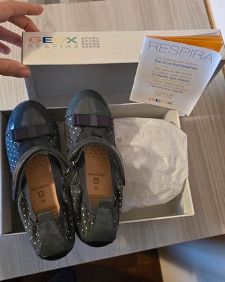Scarpe ballerine Geox n.32 Nuove