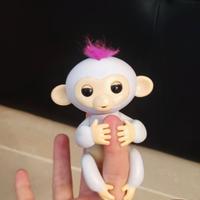 Scimmietta giocattolo