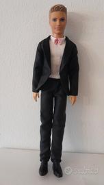 Mattel Barbie  Ken sposo con smoking