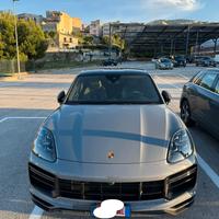 PORSCHE CAYENNE GT TURBO 640CV