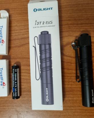 torcia olight i3T 2 eos