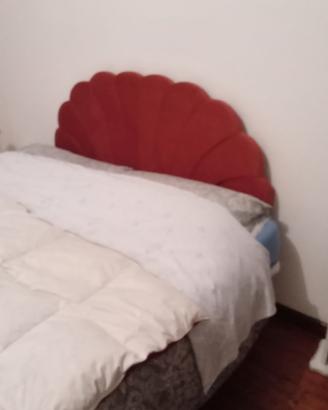 Letto matrimoniale  velluto rosso 140x200