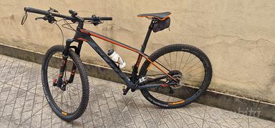 MTB Scott Scale 911 interamente in carbonio