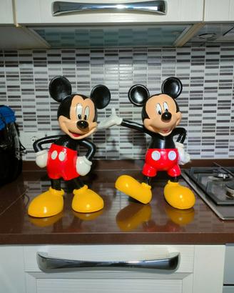 Topolino, Minnie, Paperino, Paperina, Pippo, Pluto