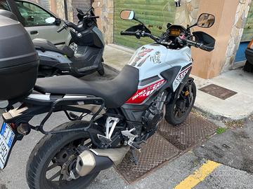 HONDA CB 500 X - 2017 - Bianca accessoriata