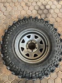 Gomme silverstone 33-9.50 r16+ cerchi et -20