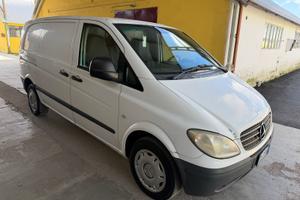 Mercedes Vito 111 CDI con clima - 2008