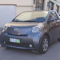 toyota iq 2012 benzina