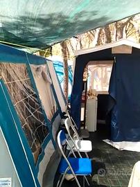 TENDA DA CAMPEGGIO E CUCININO PIÙ ACCESSORI