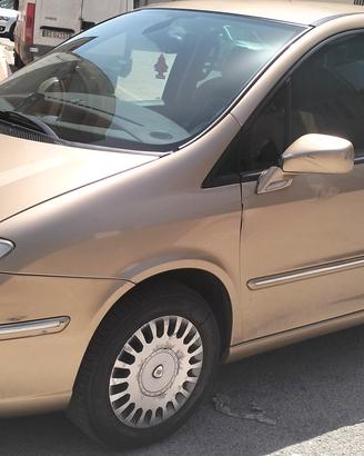 Lancia phedra 1.9 136cv 7 posti