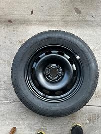 Pneumatico 195 65 15 michelin + 4 cerchi vw