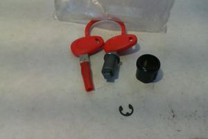 KIT RICAMBIO SERRATURA BAULE PEGASO APRILIA AP8796