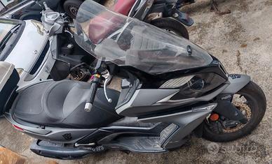 kymco Downtown per ricambi