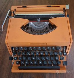 macchina da scrivere ANTARES LISA 30