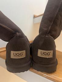 Scarpe UGG stivaletto
