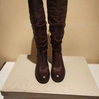 stivali in vera pelle