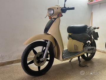 Scooter Scarabeo 50