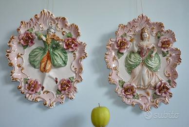 Coppia Cornici in ceramica stile capodimonte