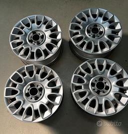 Cerchi in lega Fiat 500