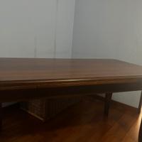 Tavolo in noce nazionale allungabile