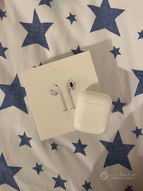 Apple AirPods (acquistate nel 2021)