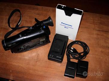 Videocamera VHS Panasonic NV-R33
