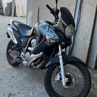 Honda transalp 700Moto