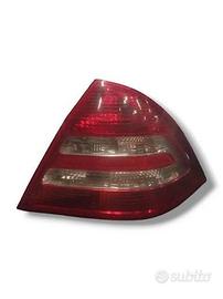 Luce posteriore Dx MERCEDES classe c w203