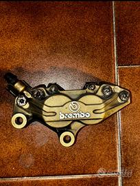 Pinza brembo serie oro ducati monster 600 2001 snx
