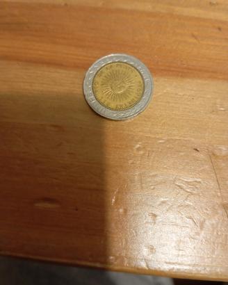 un peso argentino 