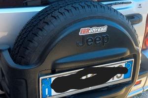 Jeep Cherokee kj 2.8 diesel Crd limited.