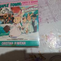 45 giri Maple Town canta Cristina D'Avena 