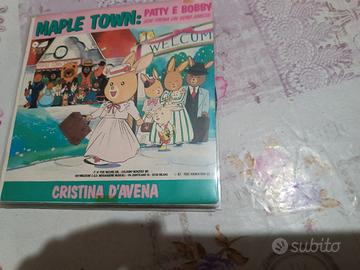 45 giri Maple Town canta Cristina D'Avena 