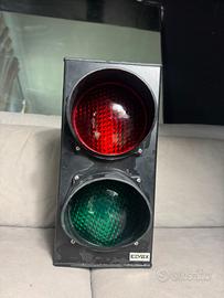 Semaforo rossoverde 230V~ rotazione 200°