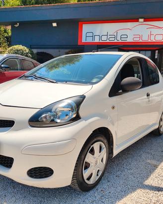 Toyota Aygo 1.0 12V VVT-i 5 porte Now
