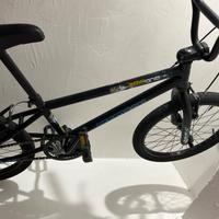 Bicicletta bmx