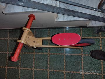 Bici in legno senza pedali 