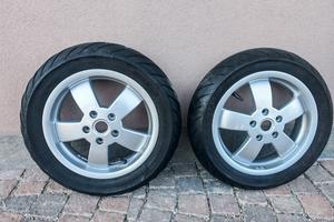Ruote Vespa 300 nuove riverniciate +Pirelli