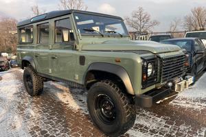 Land Rover Defender 110 2.4 TD4 Station Wagon SE