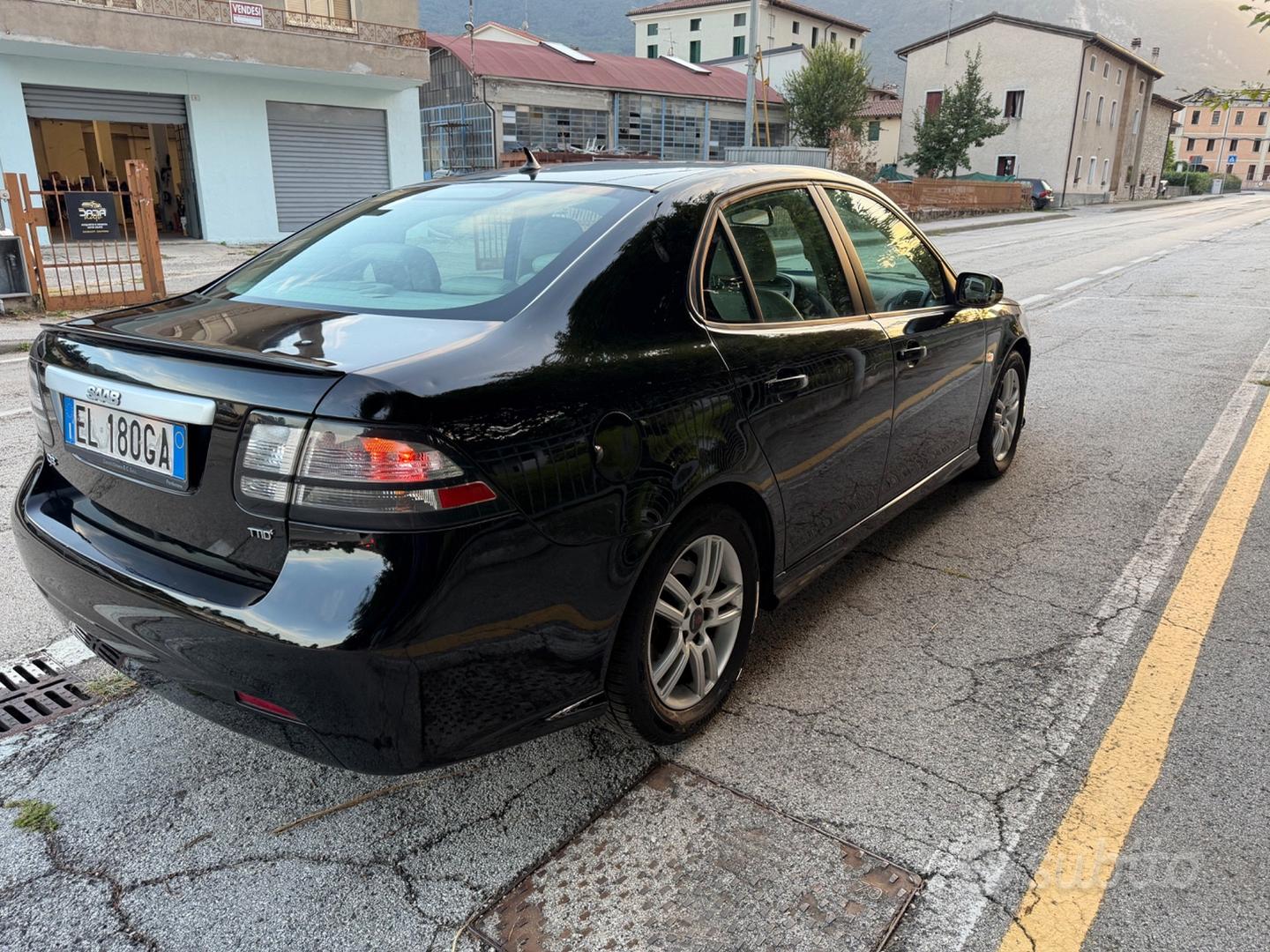 Saab 9-3 2012 photo 5