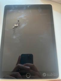 iPad 6ª generazione (2018) 32GB Wi-Fi - A1893 - Di