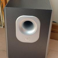 Cassa JBL  Subwoofer 220-Watt attiva, funzionante.