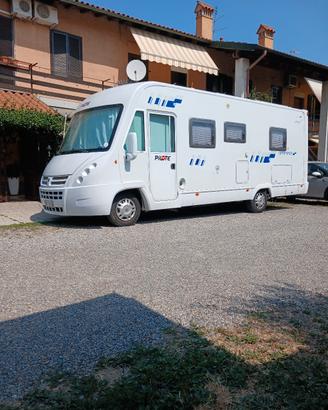 camper pilote g 730