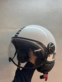 Casco Momo design