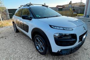 citroen c4 cactus tetto panoramico x neopatentati