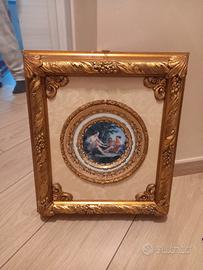 quadro con piatto in capodimonte cornice in legno 