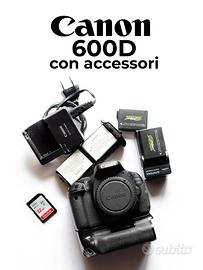 Canon 600D solo Corpo + Battery Grip + 4 Batterie