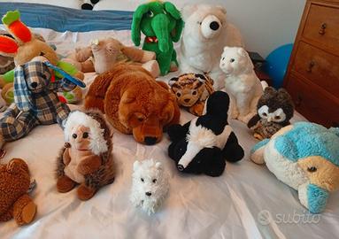 Peluche vari tipi e dimensioni